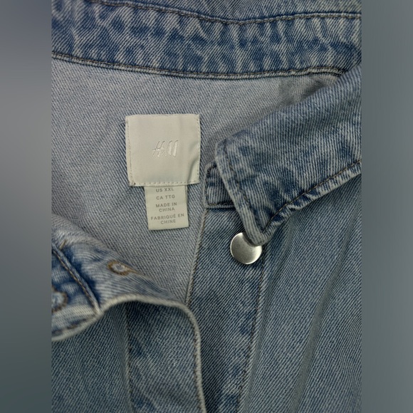 NWOT - H&M Denim Oversized Vest Button Up | Jean Vest | Sleeveless | Size XXL - Picture 3 of 7